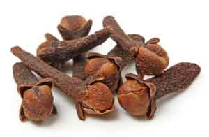 Clove helps to reduce heartburn