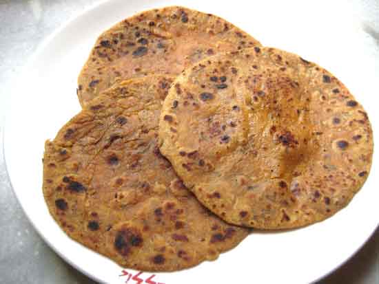 Recipe of Aloo Paratha with onion