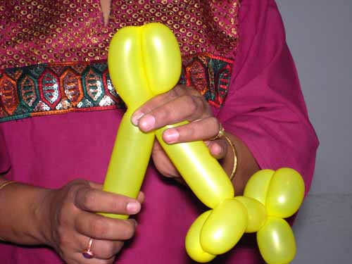 Make Rear Legs of Balloon Dog