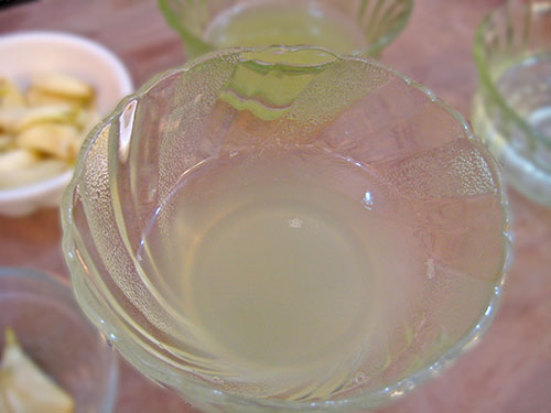 Combination of water and garlic juice
