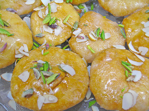 Meethi Mathri Recipe From Rajasthani Cuisine 