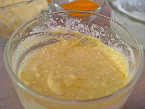 Face pack of gram flour, yogurt and turmeric