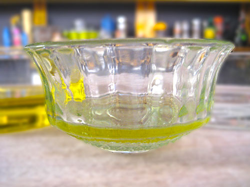 Combination of olive oil and vinegar