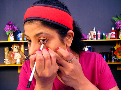 How To Do Day Makeup Step 10